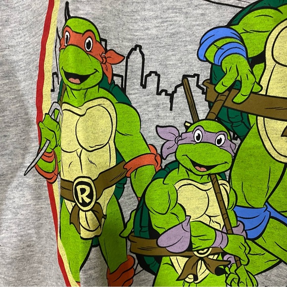 Mens Teenage Mutant Ninja Turtles Short Sleeve Graphic Logo Shirt Size Large NEW - Picture 4 of 6